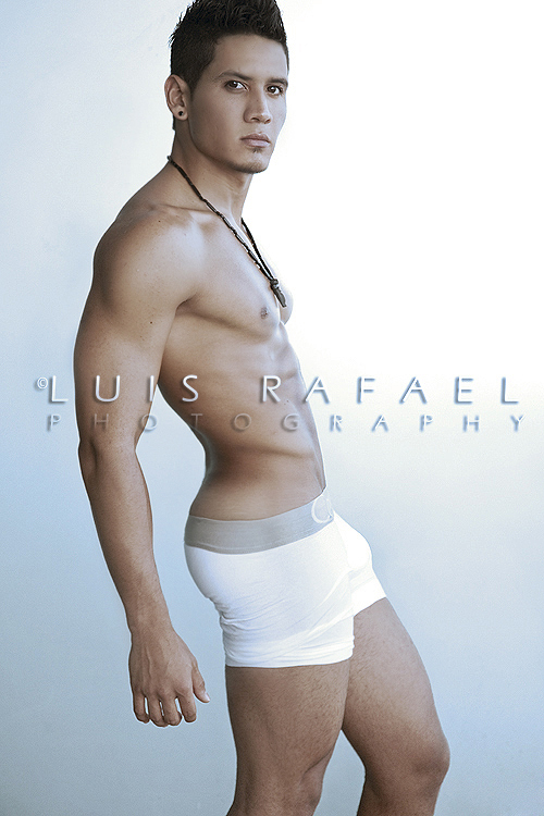 Picture About Male Model Jose Baptista 22 Years old from Miami, Florida, US 