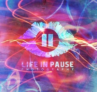 Life In Pause ©