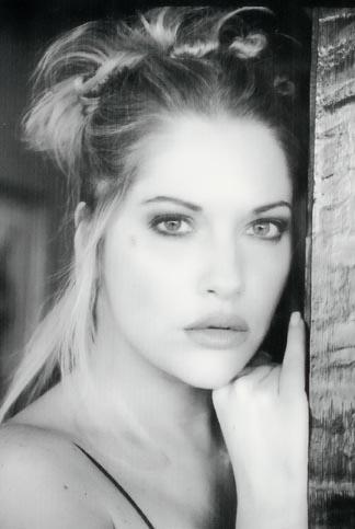Female model photo shoot of Michele Garris