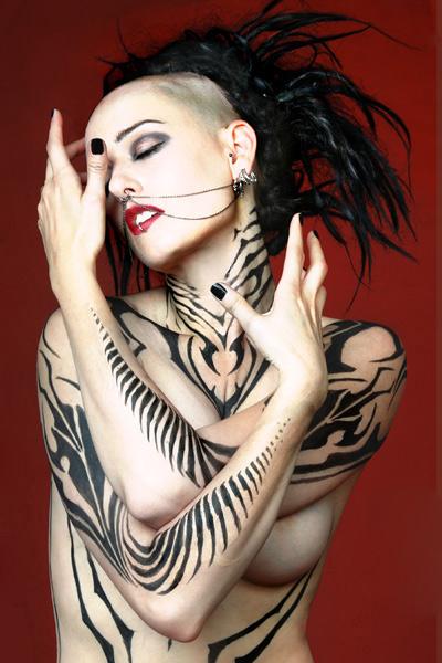 Female model photo shoot of Black_Widow by Nadya Lev