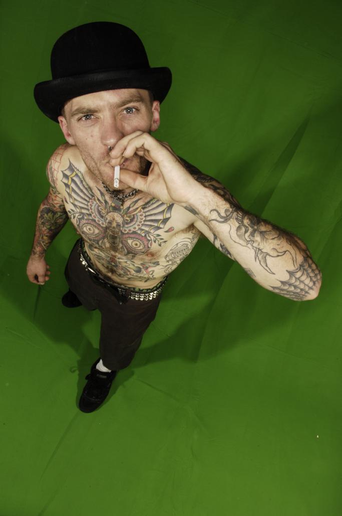 Male model photo shoot of Rob Rotten