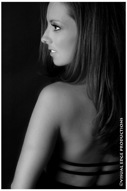 Female model photo shoot of yvette in Detroit ,Mi