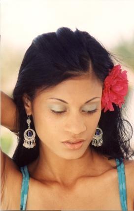 Female model photo shoot of amirah by Tharwat in Sharm el Sheikh, Egypt