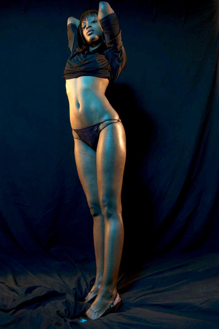 Female model photo shoot of CAMRY GRANT by jonathan henderson