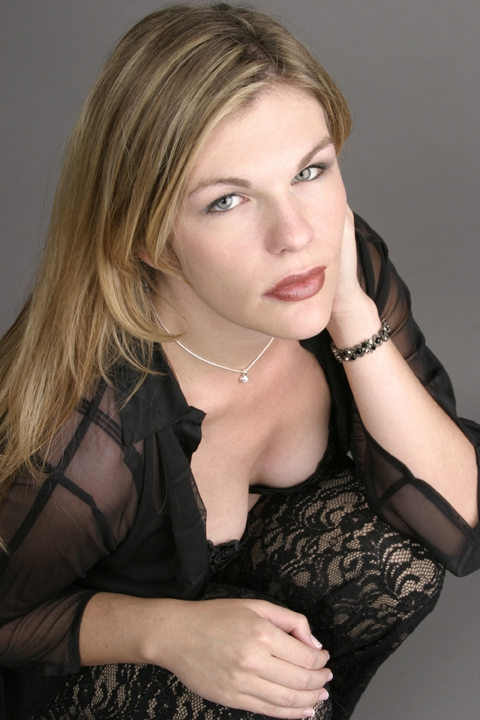 Female model photo shoot of Cheryl Colgan