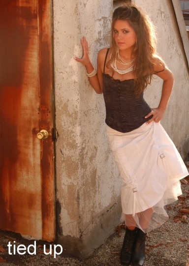 Female model photo shoot of Elvina Beck