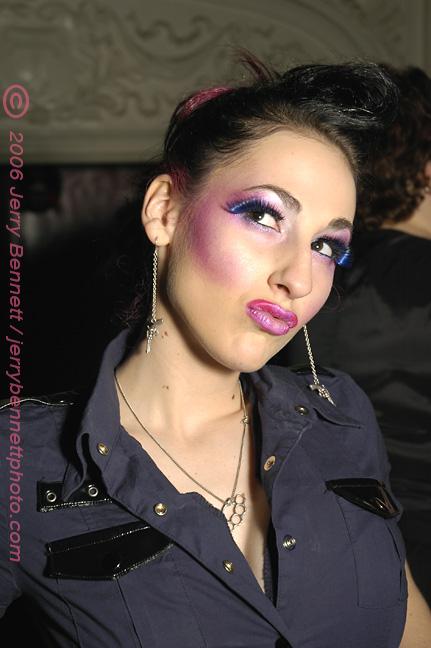Female model photo shoot of Lauren by Jerry Bennett, makeup by deigh roxxx