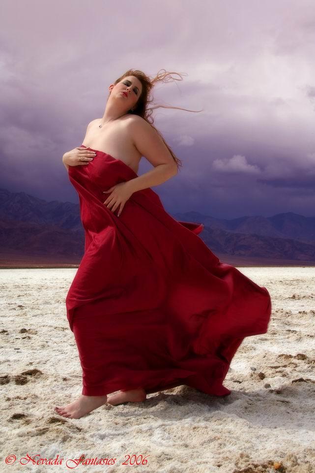 Female model photo shoot of Laura Gartmann in Las Vegas, NV
