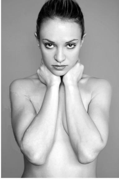 Female model photo shoot of scarletdiva by sgordon