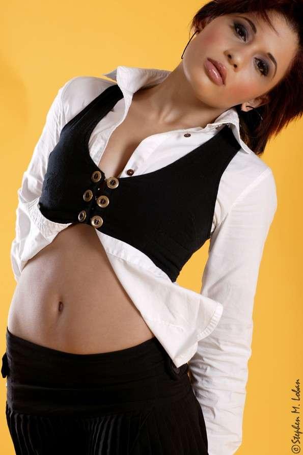 Female model photo shoot of AshleyAlyx