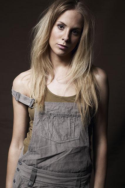 Female model photo shoot of Hannah Greeno in Birmingham