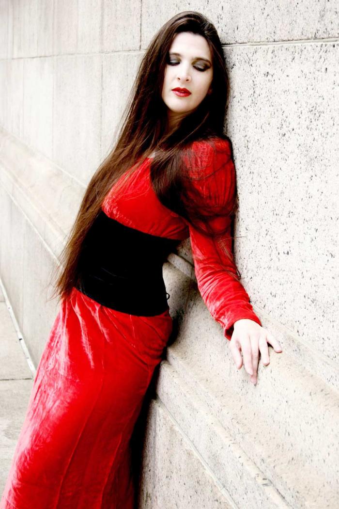 Female model photo shoot of Madame Ximon