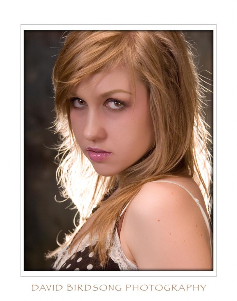 Female model photo shoot of Revecca by David Birdsong  in Pontiac