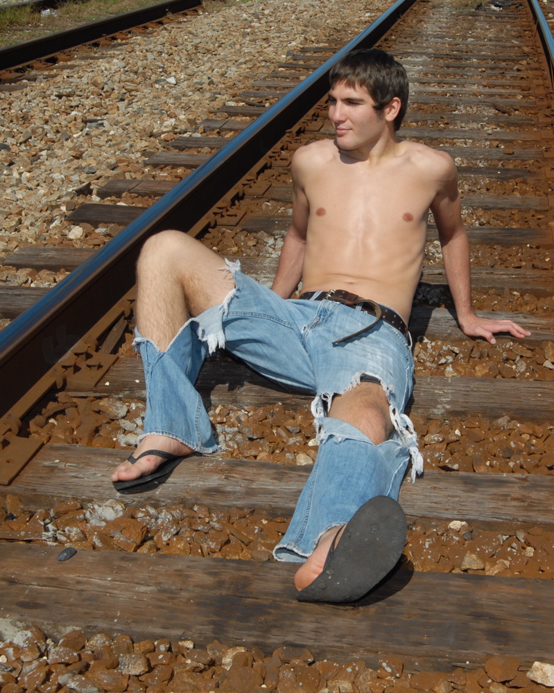 Male model photo shoot of pjginflq and Andrew Owens in Orlando, Florida