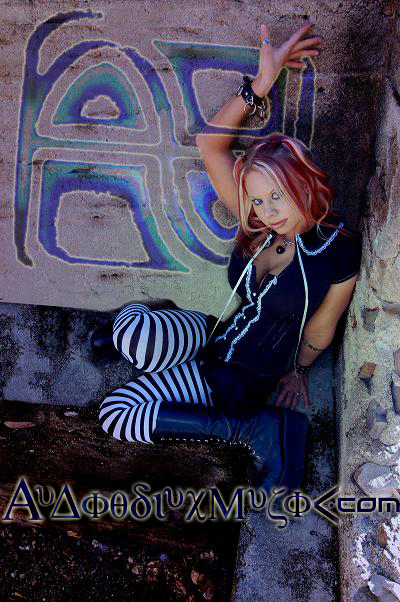Female model photo shoot of Aeon Cruz in Colorado Ruins