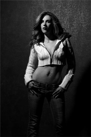 Female model photo shoot of Jennifer Sims