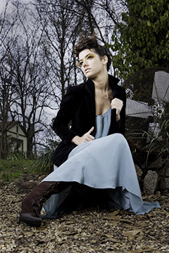 Female model photo shoot of Ashley Colhouer