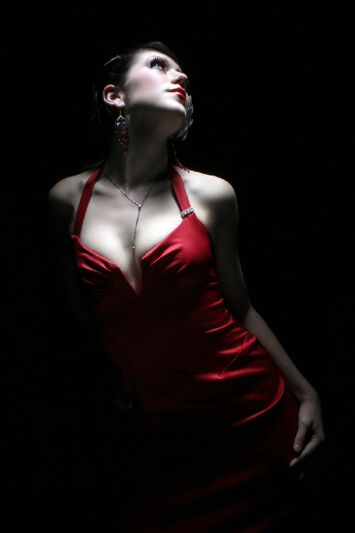 Female model photo shoot of J e s s by joypix in 619 Western, Seattle, wardrobe styled by Alena Dawn Stylist MUA