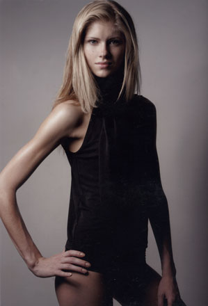 Female model photo shoot of Rebecca Epley
