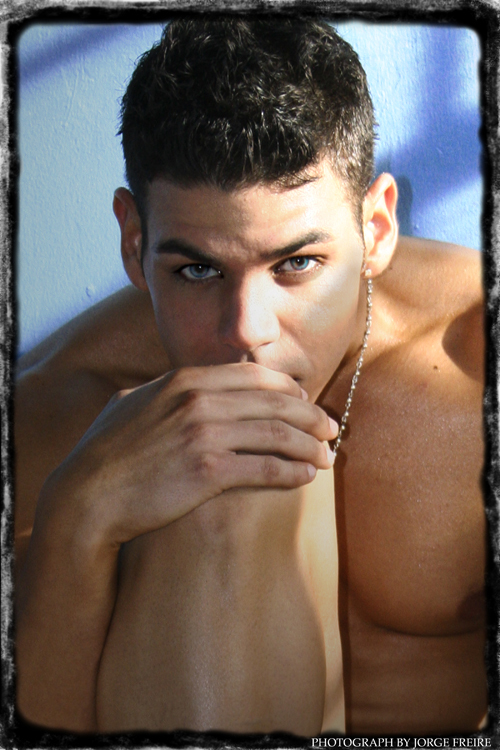 Male model photo shoot of Rob I by Jorge Freire PSM