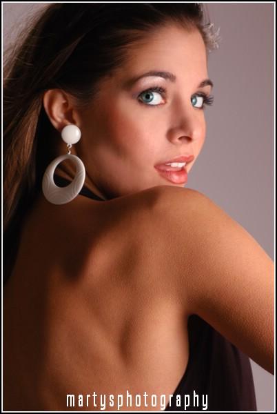 Female model photo shoot of julie Nichole by Marty Gast