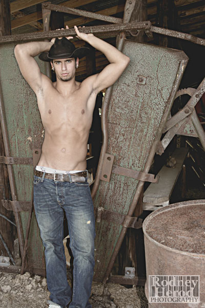 Male model photo shoot of Rodney Herod and UNlucky Talerico in Huntsville, TX