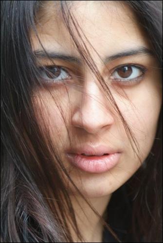 Female model photo shoot of avnita desai in london