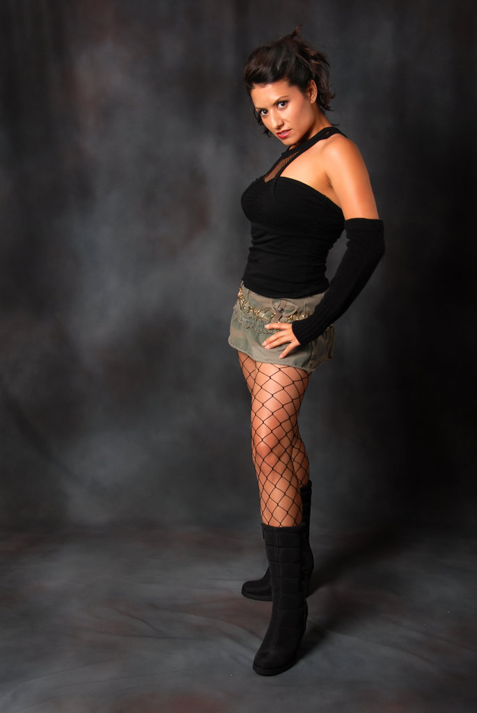 Female model photo shoot of PeRfeCt size 6 feet by L Cowles Photography