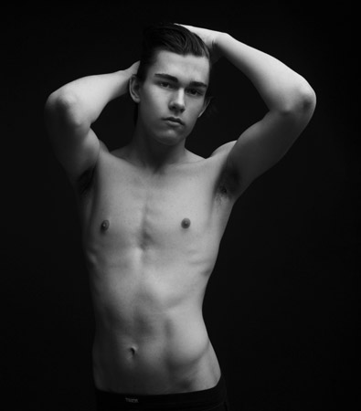 Male model photo shoot of Thomas-Oliver Pegg by 9i8uu7 in London.