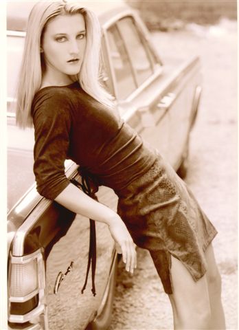 Female model photo shoot of Stephanie L Wilson in Kansas City Missouri