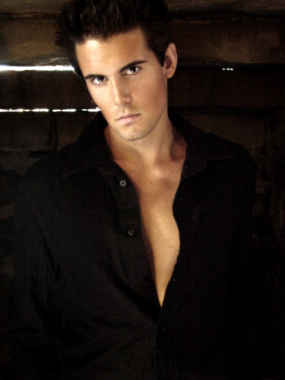 Male model photo shoot of Luke Dawson