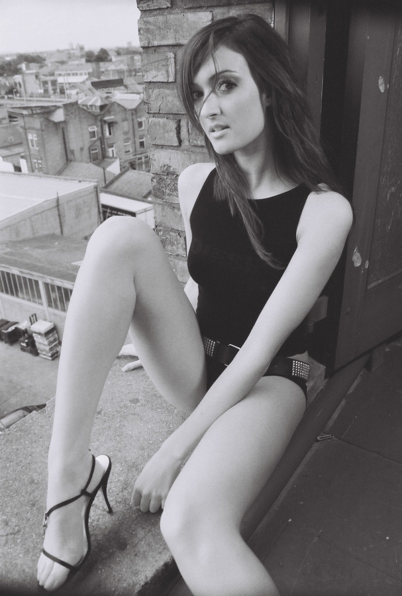 Female model photo shoot of Melissa Leigh in London