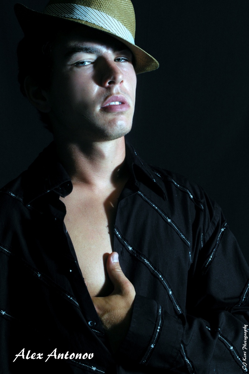 Male model photo shoot of Iceboy by CJ Kent Photography