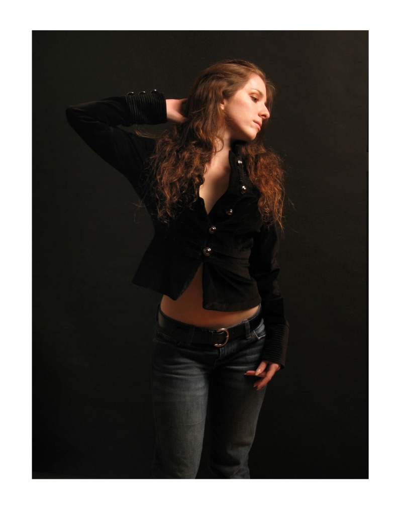 Female model photo shoot of JulieV