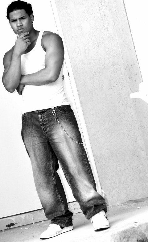 Male model photo shoot of Mike Lilly
