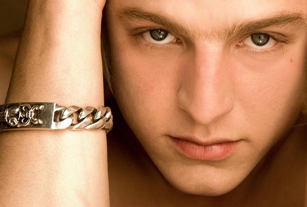 Male model photo shoot of Brandon Rollag in Mendocino