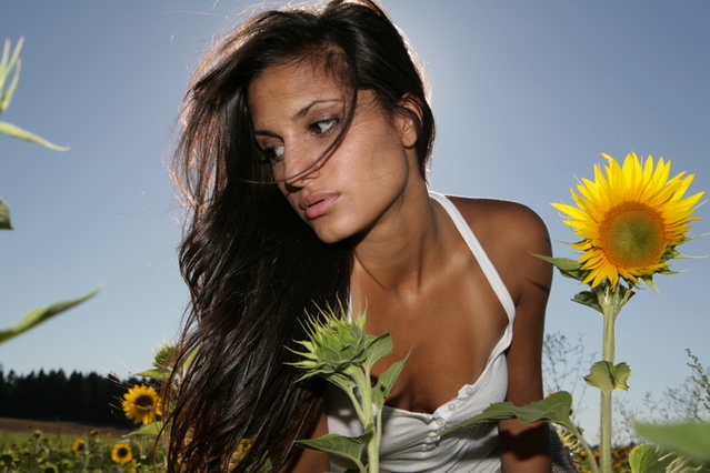 Female model photo shoot of Aida J Maleki