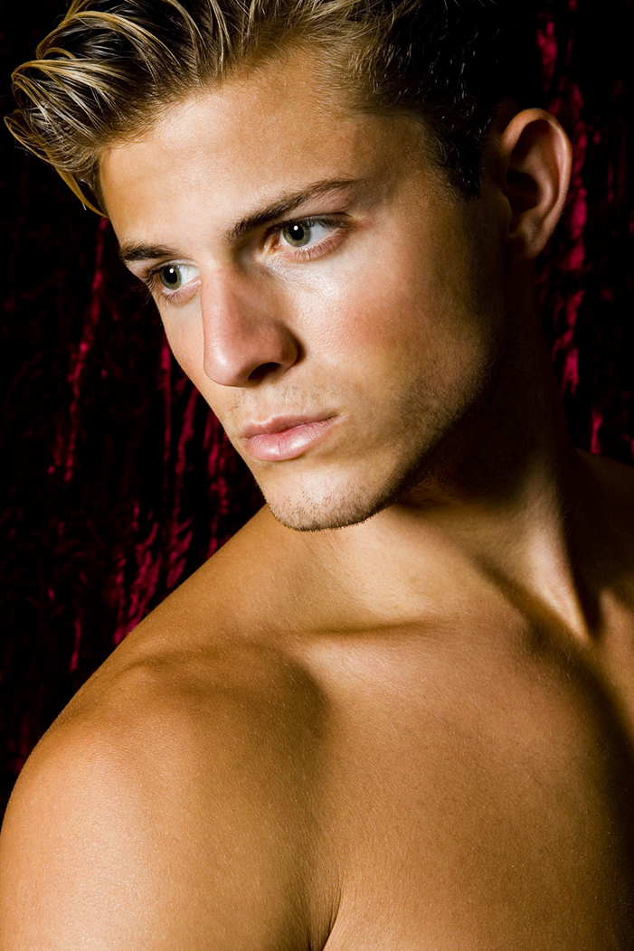 Male model photo shoot of RODNEY KEITH FOLKERTS
