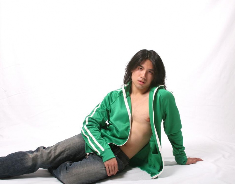 Male model photo shoot of Nytan by Cuenca Fotog in Hartford