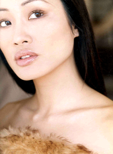 Female model photo shoot of ShellZee Zhu