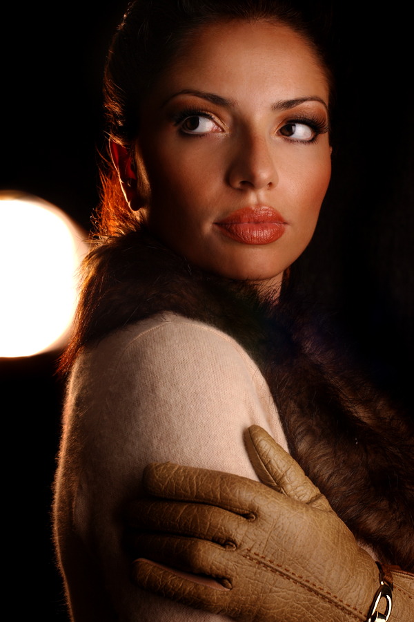 Female model photo shoot of Yolanda by Pique Chagh