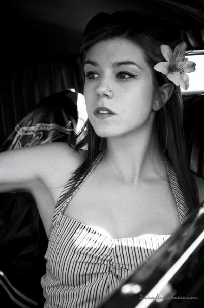 Female model photo shoot of Emily Hunter