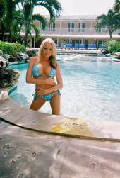 Female model photo shoot of Xo Erica Xo in Bahamas
