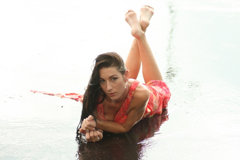 Female model photo shoot of Jenn Carter
