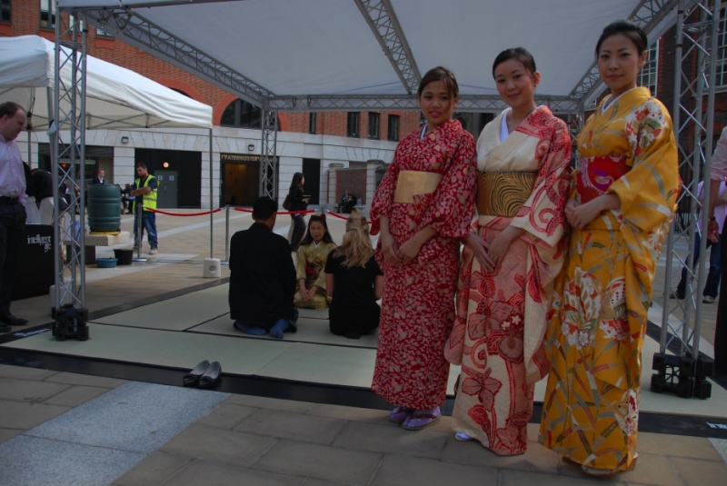 Female model photo shoot of Kitsuke kimono dressing, I Saharah I, Tsubaki and Nhuc Tran by Tuknir in Paternoster Square, London 12th Sept 2007, wardrobe styled by Kitsuke kimono dressing