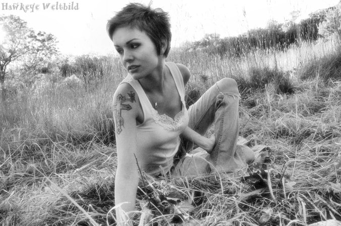 Female model photo shoot of TheDannyB by Hawkeye Weltbild