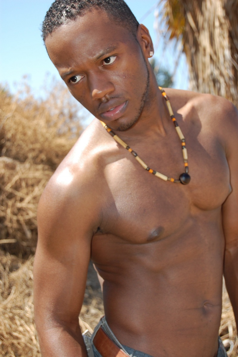 Male model photo shoot of Lee Anthony by Tavario Photography in Gardena, CA
