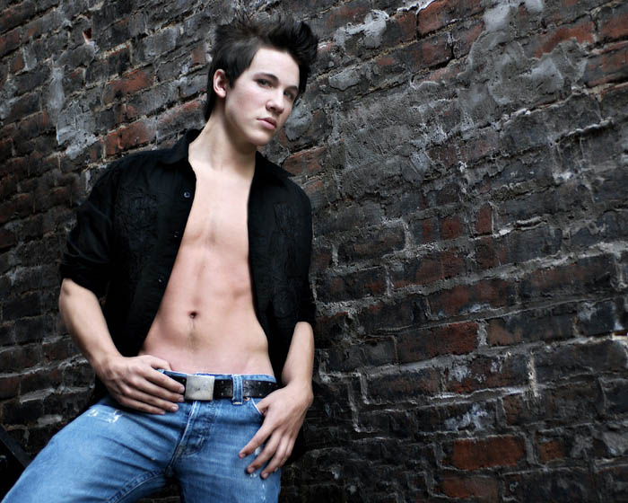 Male model photo shoot of Steven Carter Photos and Jay Lu in Memphis