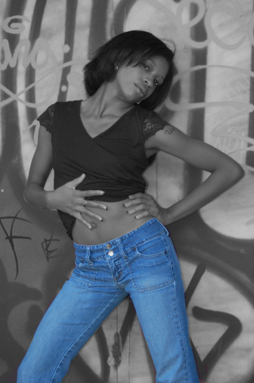 Female model photo shoot of JeVonne-Monique by JRSFoto in Fox Point