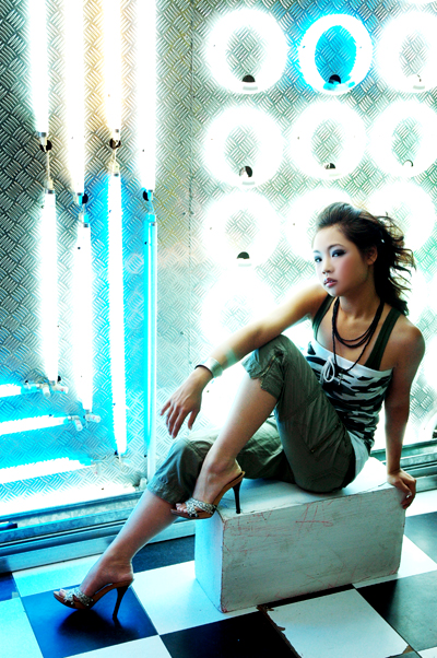 Female model photo shoot of Angela Chung